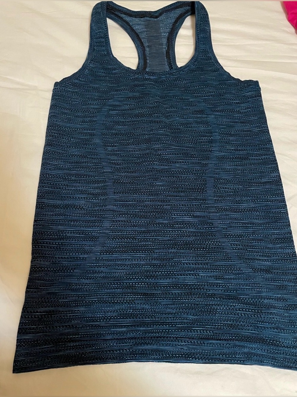 Lululemon top